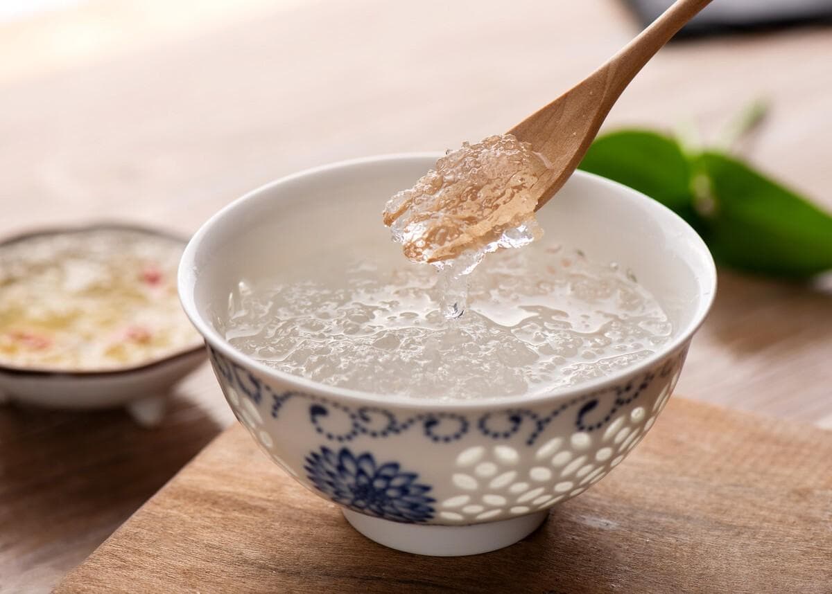 冰糖燕窝怎么吃效果最好（冰糖燕窝的炖煮技巧）