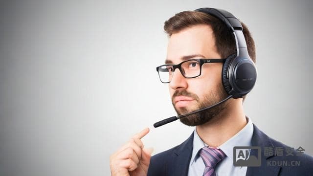 如何有效地协调有声语言与态势语言以增强沟通效果？
