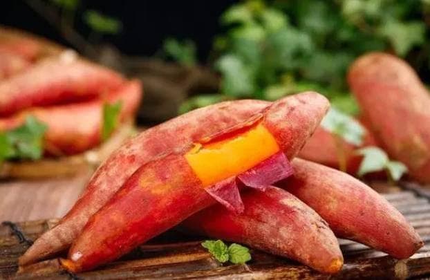 红薯能降血糖吗？医生建议：若想降血糖，多吃4种食物