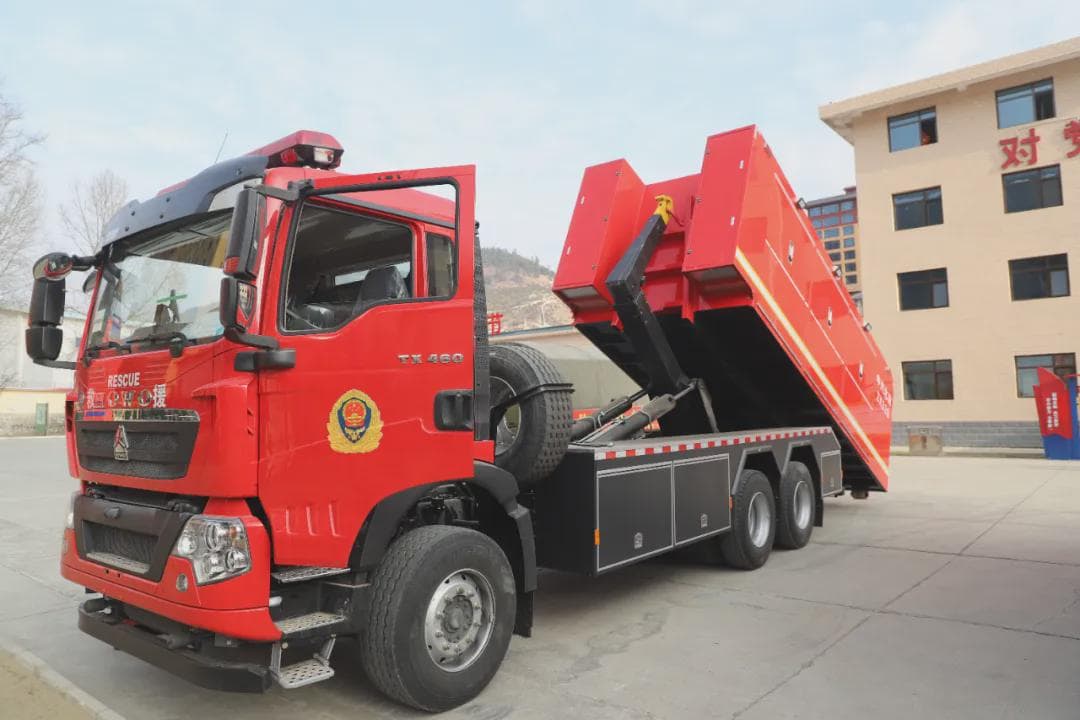 消防“变形金刚”——模块化装备运输车
