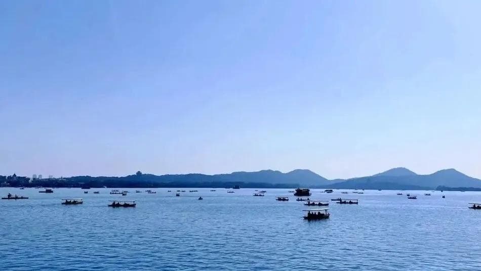 适合带父母出游的6座旅游城市(适合带父母旅游的景点)