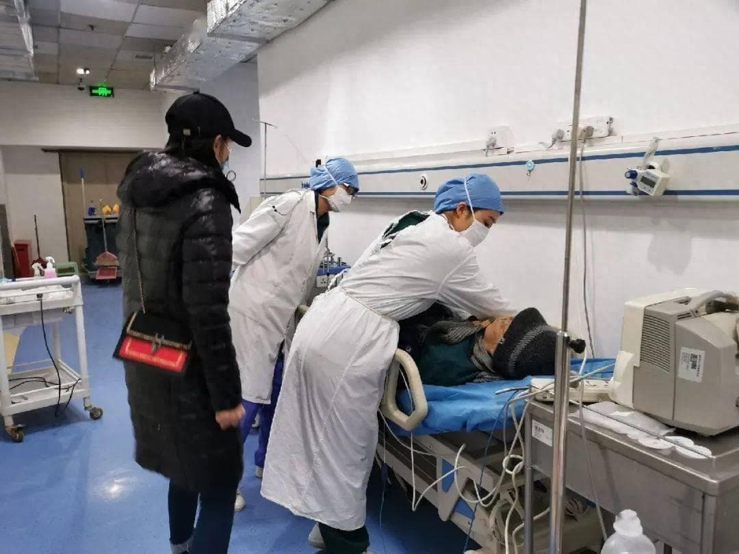 冬季老人身体状态不佳，疲倦，建议经常喝这几款炖汤，暖和过寒冬