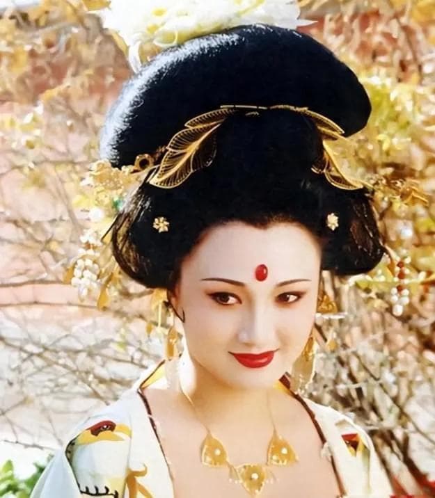 唐朝流行的胖，不是你以为的胖，看到杨贵妃的身高体重后，就懂了