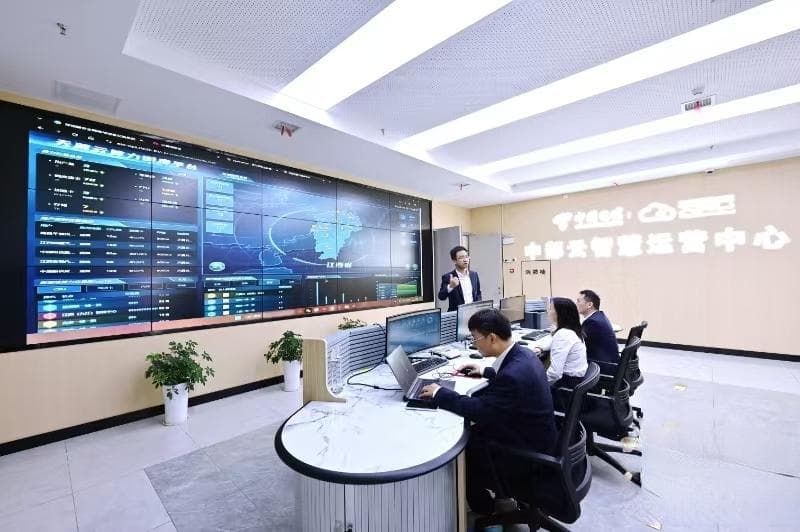 江西首个满血版DeepSeek国产化生态环境行业大模型成功部署
