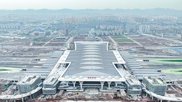 西部最大高铁枢纽重庆东站站房建成 通车运营后武汉有望3小时直达重庆