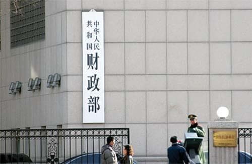 股票中S点的含义是什么？这个信号对交易决策有何启示？