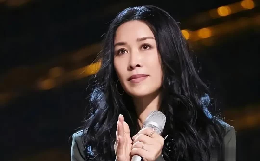 盘点50年来华语乐坛10大女歌手，你最喜欢谁？