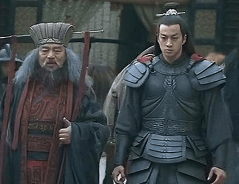 智谋与勇气：王允的连环计与董卓之死