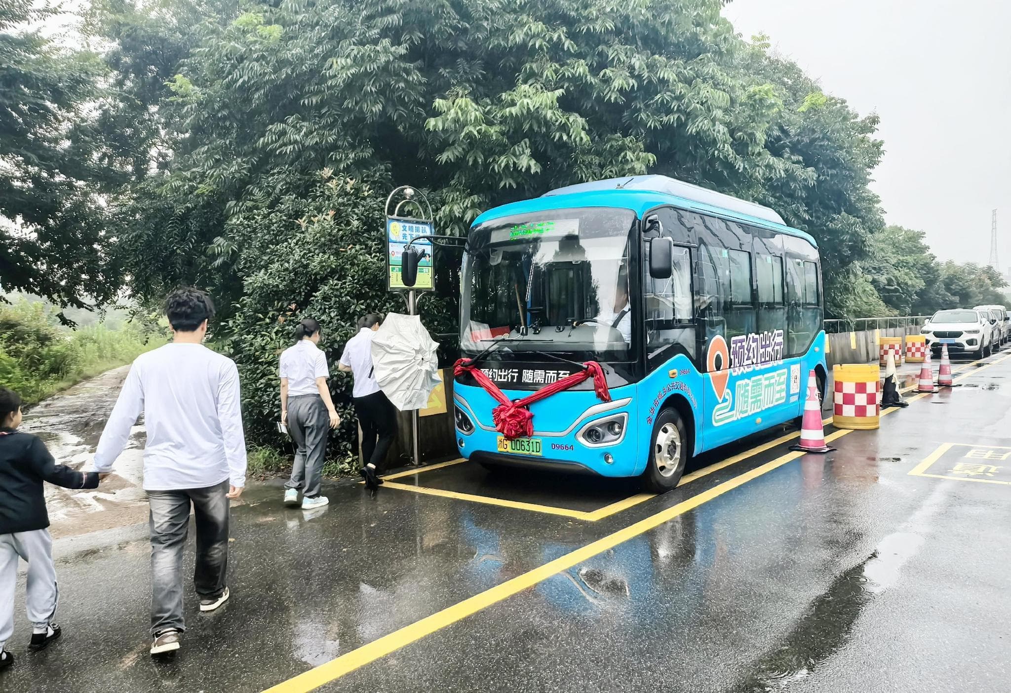 多地开通响应式公交线路，精准调配运力提升出行体验