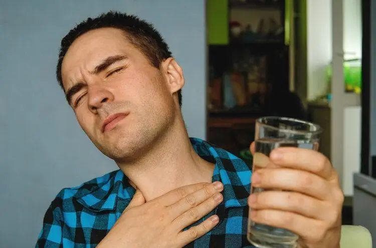 如何早期发现及预防食管癌？
