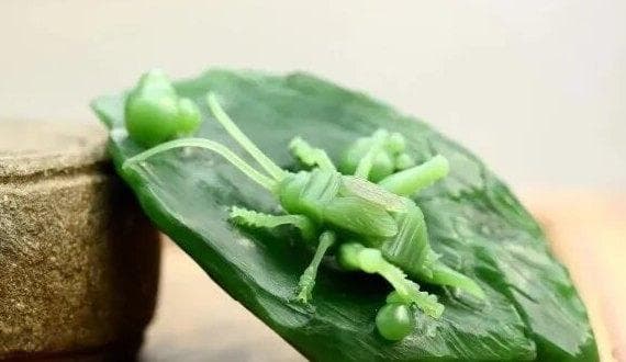 古玉蛐蛐的寓意及象征意义：探索古代文化中的价值和哲学