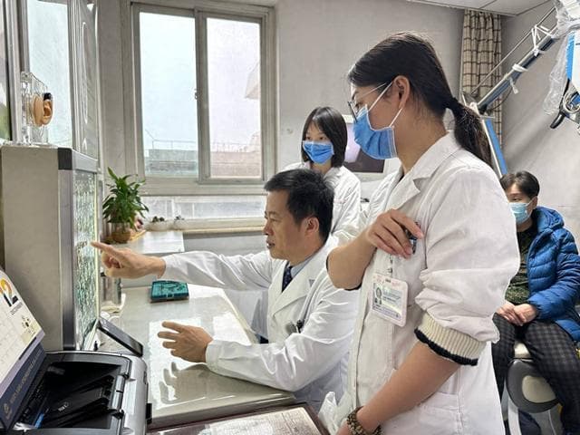 别大意！突发性耳聋抓紧治