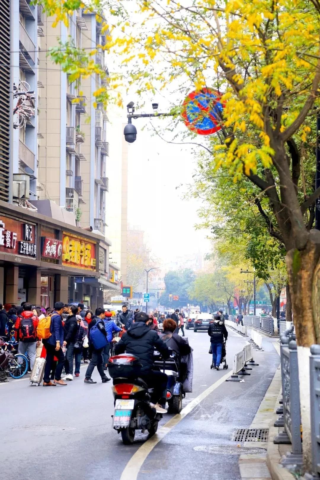 南京八大美食街全攻略：从网红打卡到地道老店