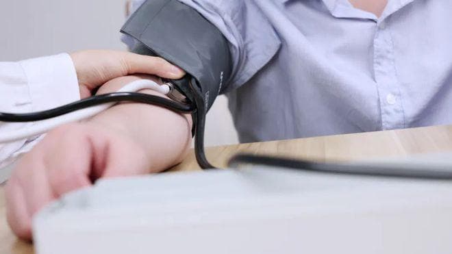 低钠饮食并非人人适用！2种人需限制、2种人需补充，要结合实际