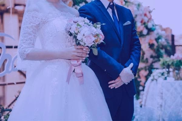 八字命理：如何判断正缘出现时间和恋爱吉时