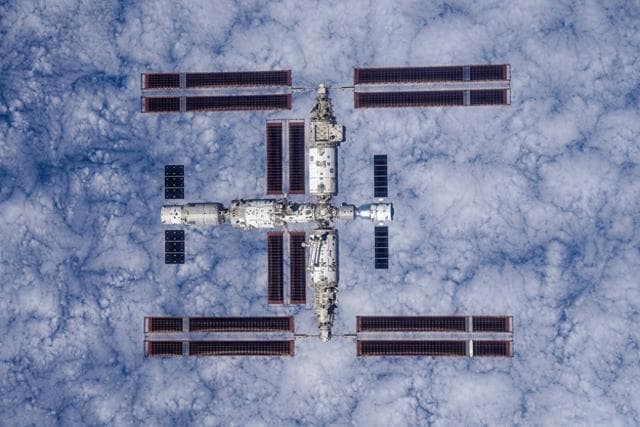 中国科学家通过“天宫”空间站首次制造出工业级铌合金，可能将彻底改变航空航天技术