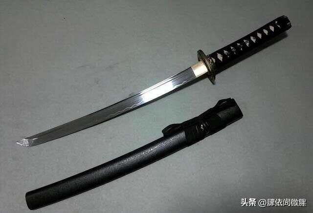 日本刀和武士刀有何不同？战国时期的日本武士又靠什么驰骋疆场