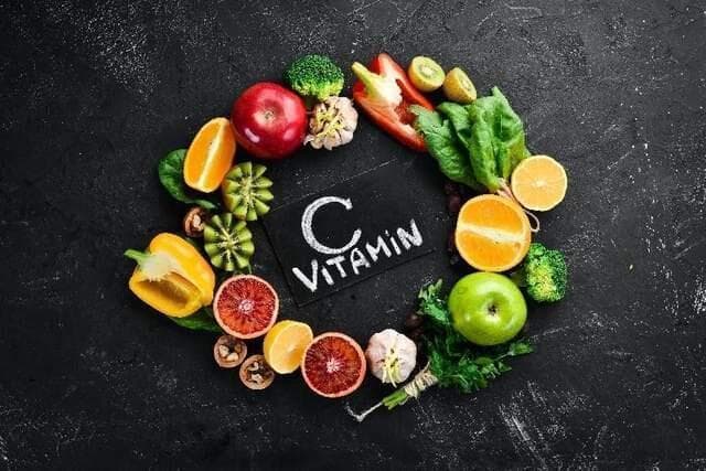 维生素C助力免疫力，这些食物和补充方法请收好