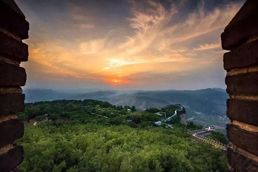 抱犊寨风景区：探秘历史遗韵，领略自然奇观