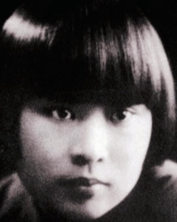 曾宪植：曾国藩家族后人，18岁嫁给叶剑英，两度入狱