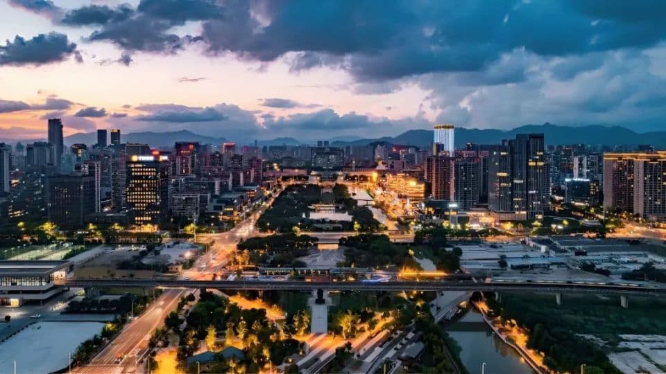 全国唯一城市，房价仍低于15年前！