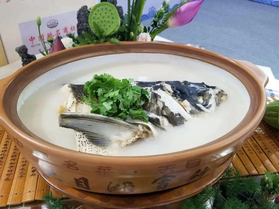 常州必打卡：天目湖砂锅鱼头&溧阳清炒白芹