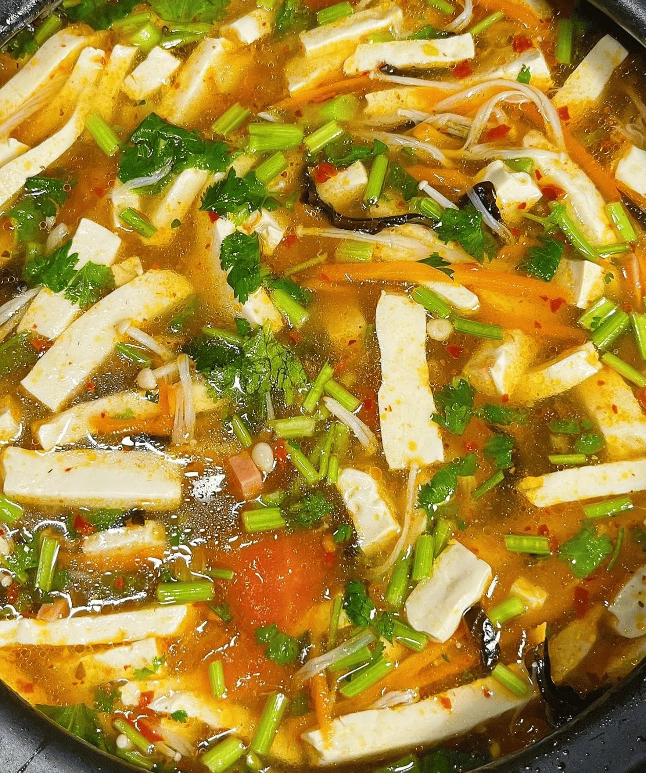 胡辣汤：河南特色美食的文化传承与独特魅力