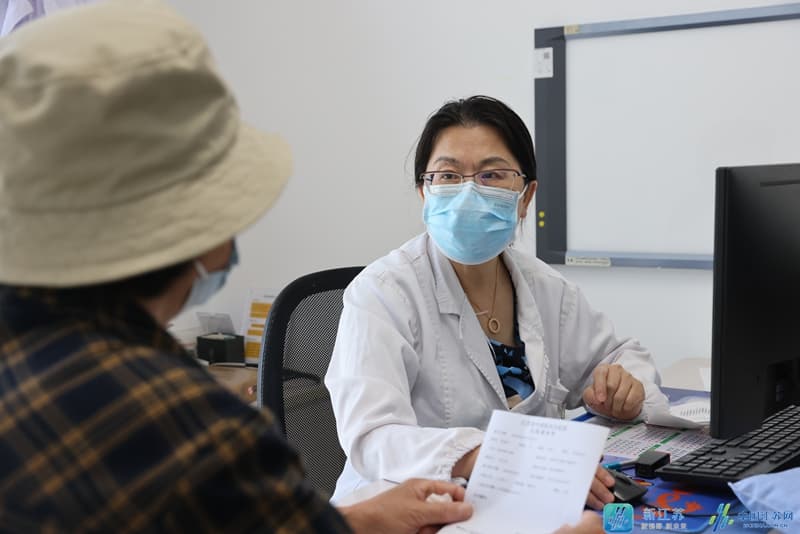 骨质疏松是不用管的老年病？专家提醒：50%的致残率不容小觑