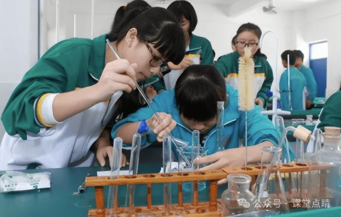 初中化学实验改进：优化木炭还原氧化铜实验方案