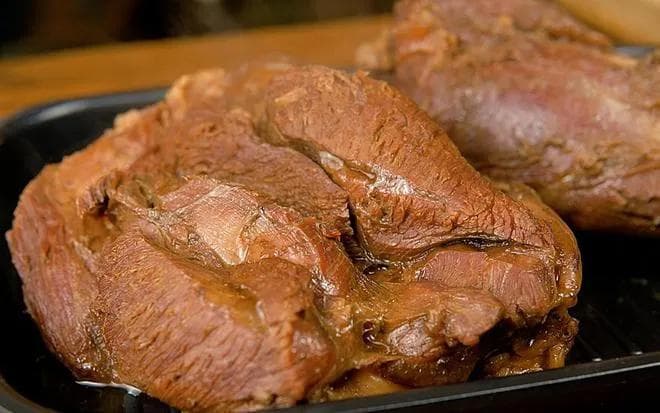 卤水师傅用“姜”这么讲究，姜的不同的用法，卤肉时到底怎么用？