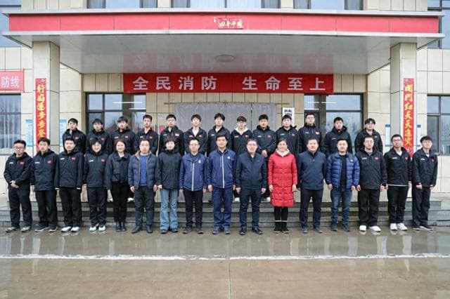 从“黑板采煤”到“指尖采煤”西安科技大学创新教育 扎根深部岩层