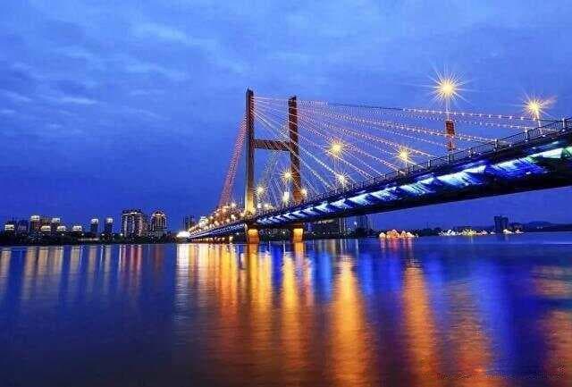 手机拍夜景，必会的3种模式，轻松拍出大片！
