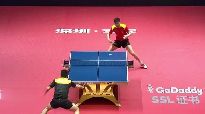 乒乓球战术的全面解析（掌握乒乓球战术，成为球场上的王者）