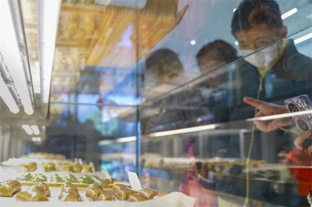 医院饭店跨界合作，“十二时令”中医药膳受年轻人青睐