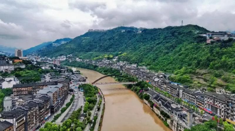 追溯茅台历史渊源，率先提出“茅台酒”概念的烧坊是偈盛烧坊？