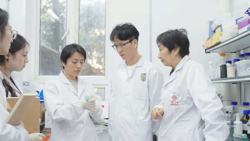 复旦研究：大脑跨半球神经环路调控恐惧厌恶情绪
