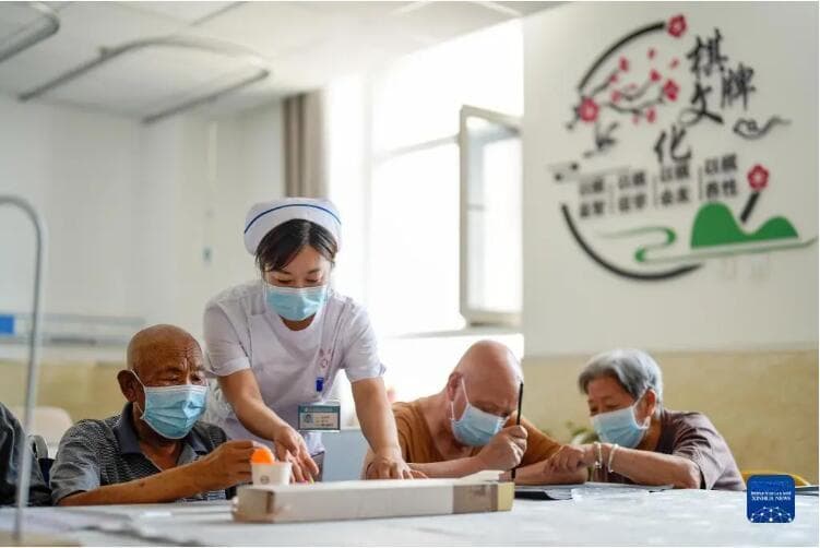 医养结合：人口高龄化下的必答题