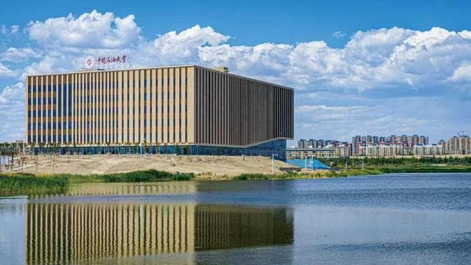 高考550分左右，能报考4所211大学！每年都有机会捡漏