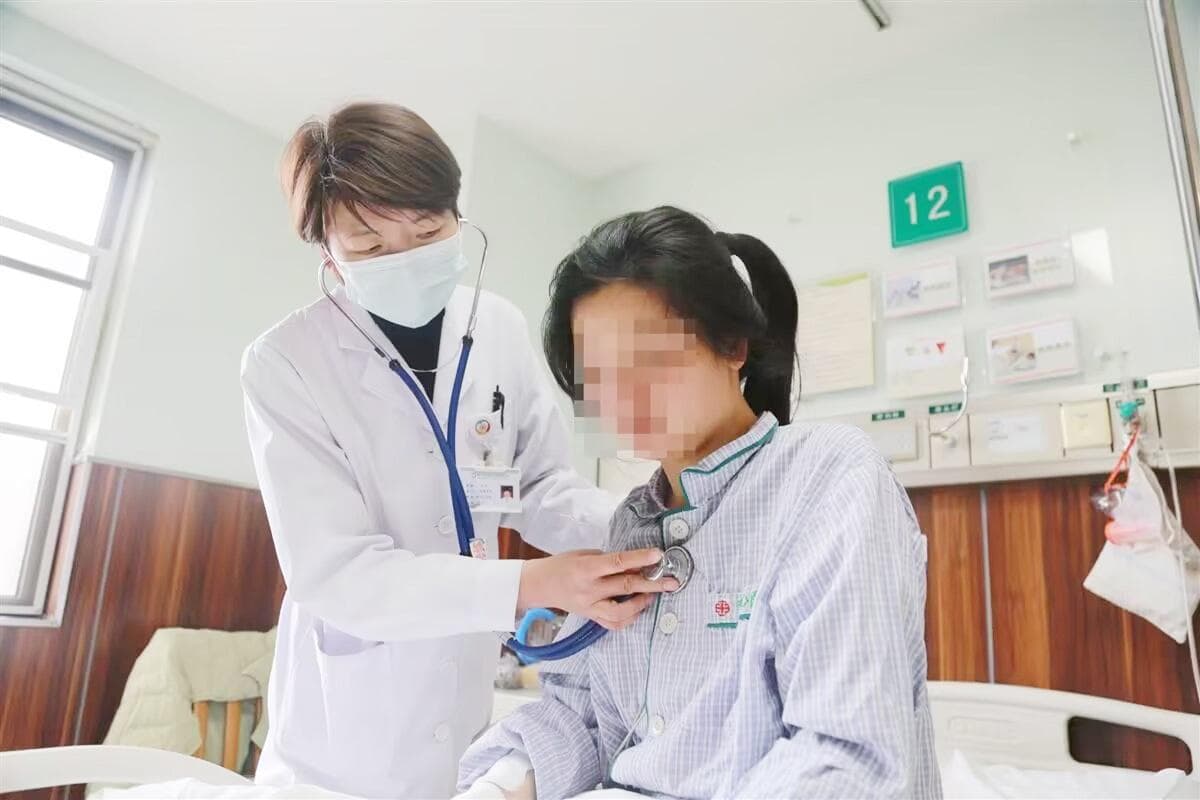 五旬女子体检意外查出冠心病 专家提醒：绝经后女性心血管病风险与日俱增
