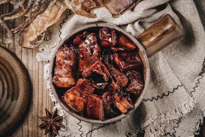 过年炖大肉，专家揭示最佳香料搭配秘诀！