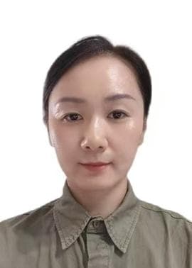 [热心公益]杨芳：重拾旧书韵 开启新知门 以书为舟探索文化公益新篇章（4图）
