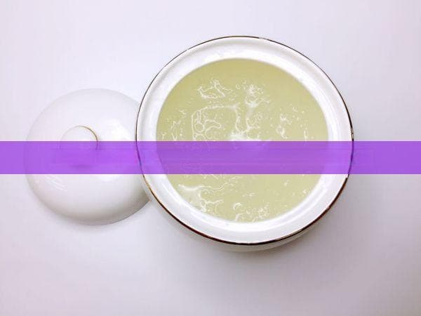 了解燕窝胶原蛋白肽的正确饮用量：每天应摄取多少毫升？