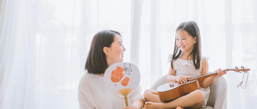 孩子喜欢自言自语是病吗？如何做到分段沟通？