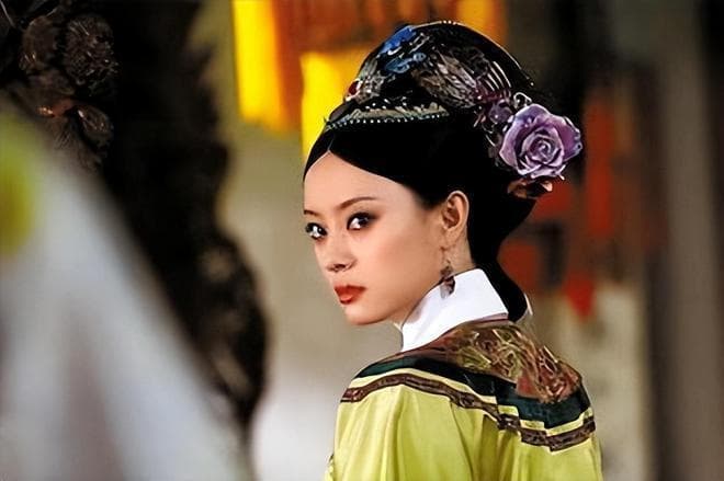 蒋欣孙俪同台竞技：《甄嬛传》中两大女主的演技分析