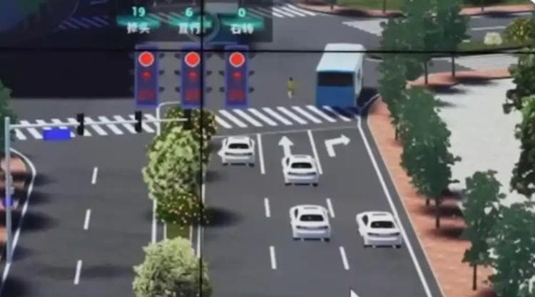 “自动驾驶”变“自动扣分”？智驾引发违章和事故该谁担责