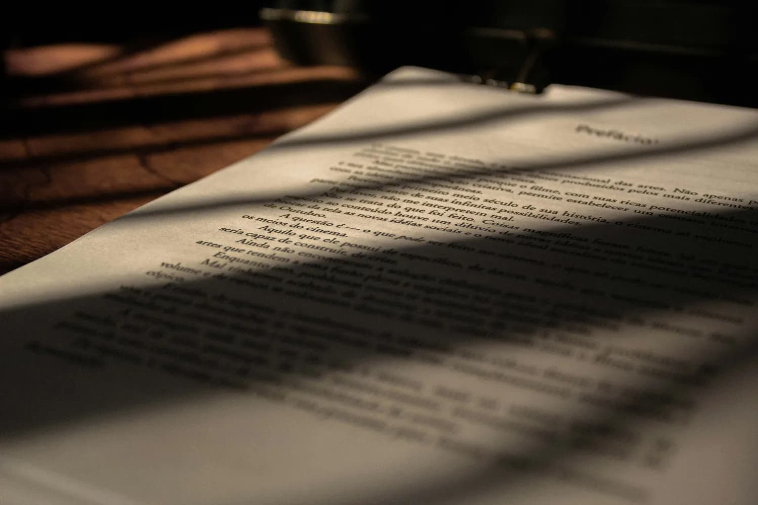 金融借贷保证书效力解析：从案例到风险防范