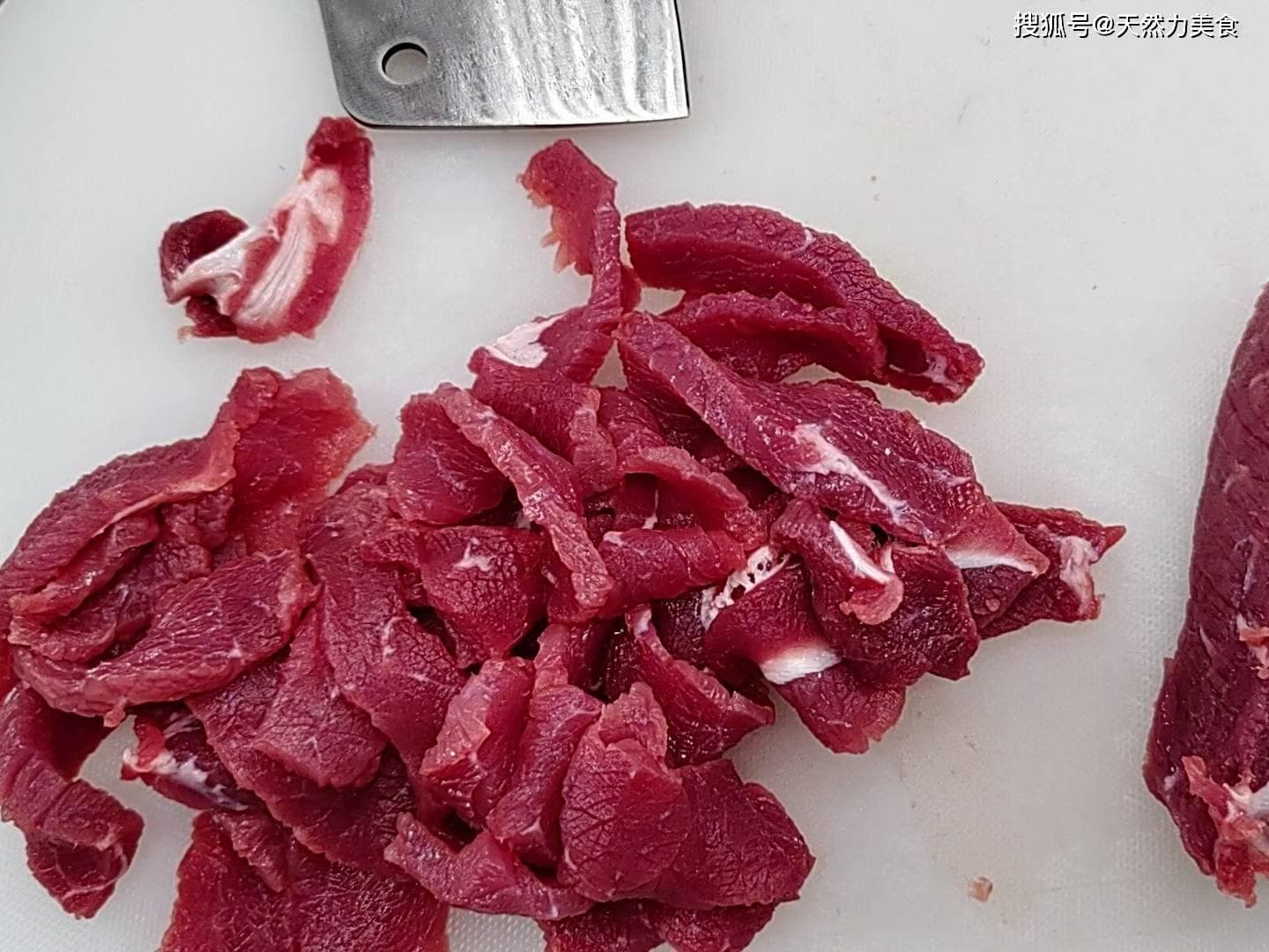 牙签牛肉的制作方法：从选材到烹饪的完整指南