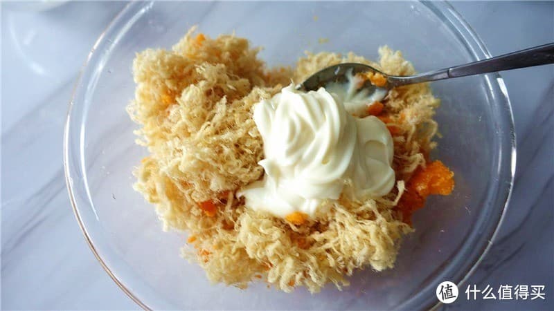 青团制作秘籍：两大关键点让青团碧绿软糯不塌陷！