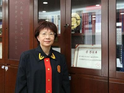 最高法民一庭副庭长蔡金芳：未成年人犯罪，应避免“一判了之”