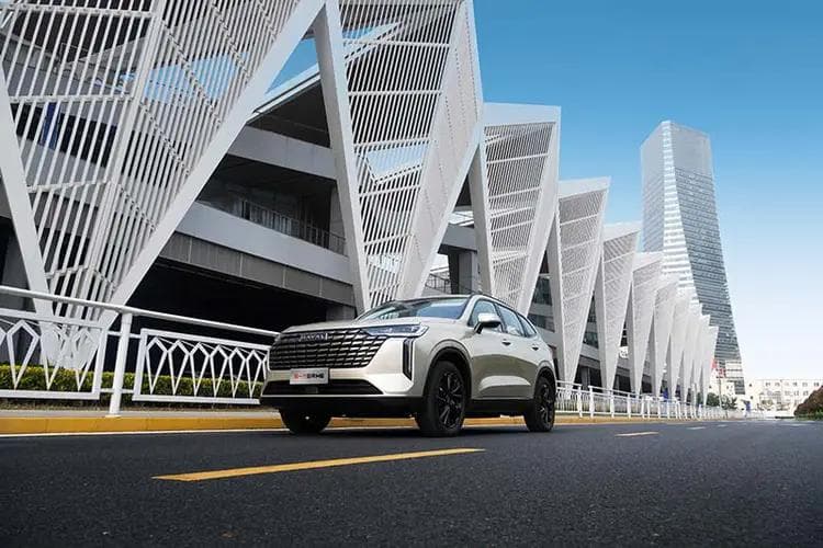 2025年，汽车价格战还会继续吗？以旧换新补贴还会有吗？